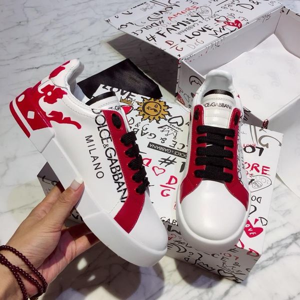

luxury designer2020 men and women selling trendy fashion wild trend brand classic fashion graffiti outdoor low-casual flat shoes vgs