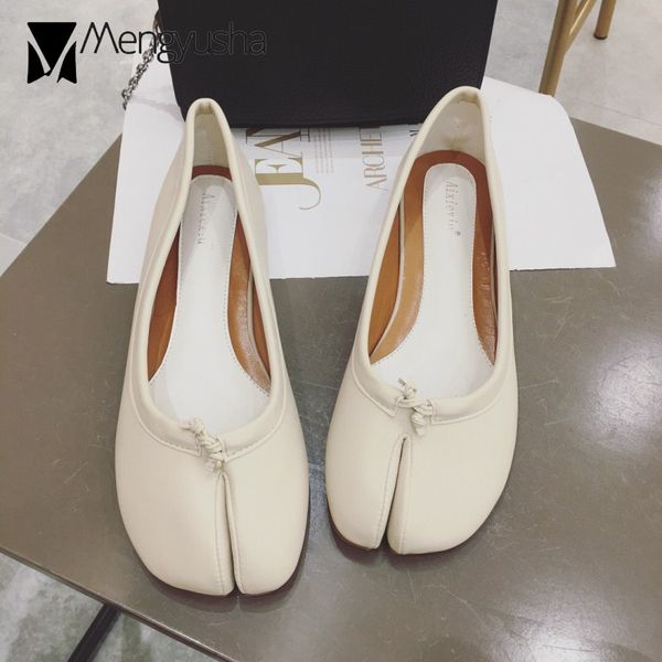 

2019 spring autumn tabi ninja leather shoes woman split pig toe loafers slip on brand designer moccasins women comfortable flats y200320, Black