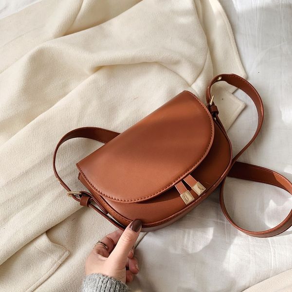 

2020 женская сумка небольшой аромат темперамент сумка-мессенджер новый простой корейский небольшой квадратный широкий плечевой ремень