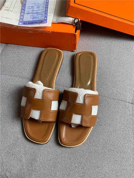 

Женщины лето вырезать Женские сандалии ladiessandals хорошее качество плоской обуви конфеты цвет открытый праздник слайды 35-42 r06