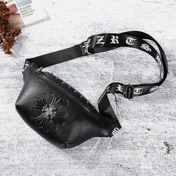 

новая корейская версия спорт на открытом воздухе досуг талии сумка езда ранец tide мужская сумка мода заклепка ларчик