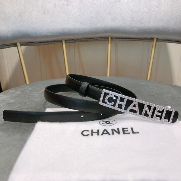 

2018 designer belt deluxe belt with men solid brass belt buckles fashion men's belts wholesale delivery, Black;brown