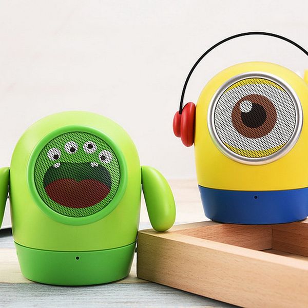 

mini speaker portable wireless speaker hands-mp3 player mic tf usb toy car