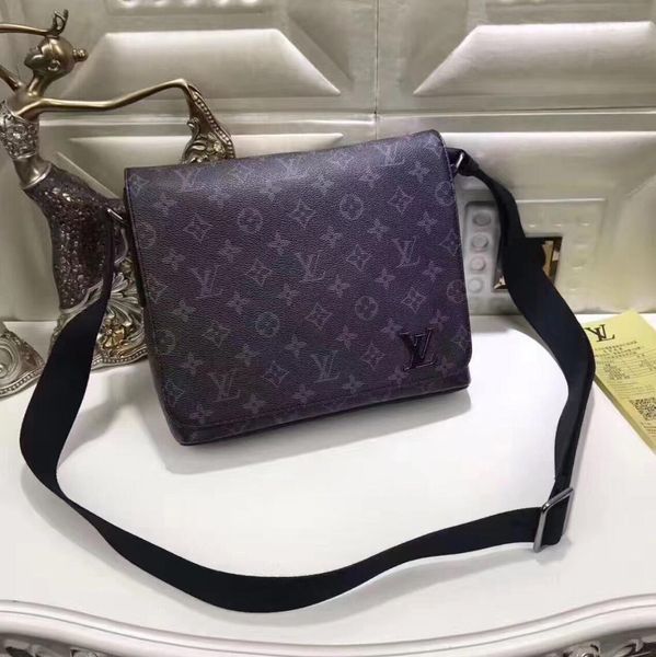 

High end quality new arrival brand cla ic de igner fa hion men me enger bag cro body bag chool bookbag houlder bag