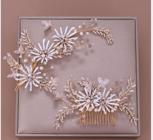

crystal flower hair comb, bride hair comb, comb flower, wedding headwear, Silver