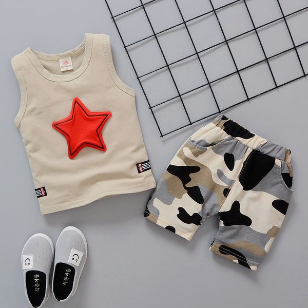 

fashion boys kids clothes set girls children clothing 3 colors stars vest +camouflage shorts 2pcs sets kids designer clothes jy326, White