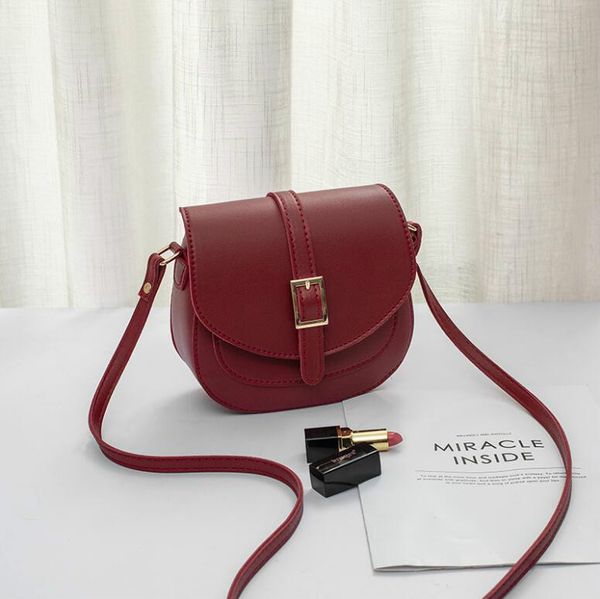 

designer women messenger bags fashion simple square bag women shoulder saddle bag wholesale designer high-quality handbag