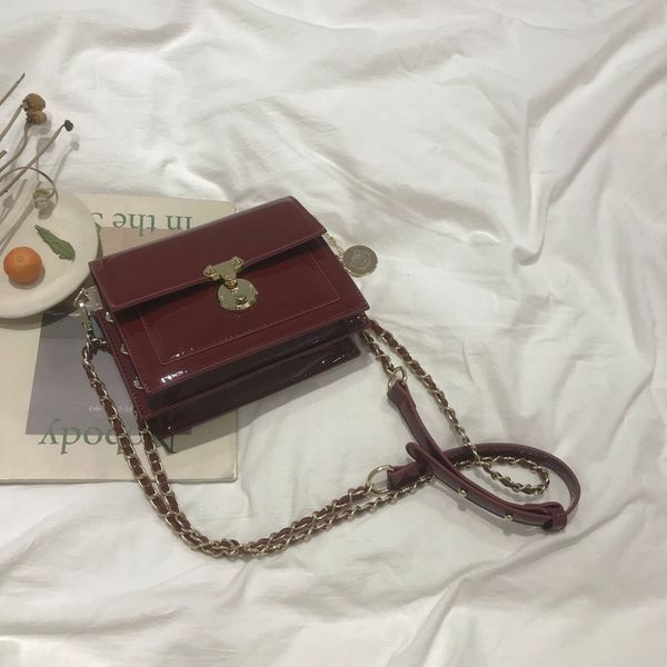 

2020 женской сумка малого fragrance темперамент мешок плечо цепь новый способ блокировка лакированная кожа