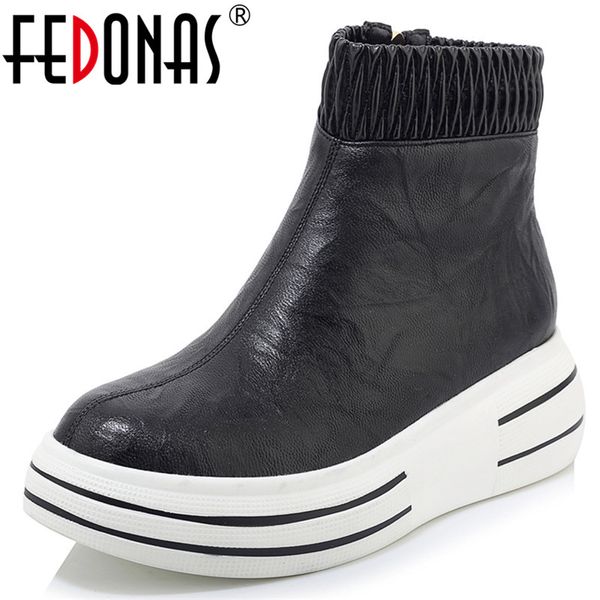 

fedonas classic genuine leather women ankle boots casual sports shoes woman zipper chunky heels winter warm short boots, Black