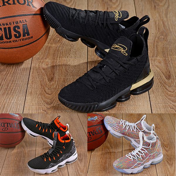 

Tênis de basquete cxf8305