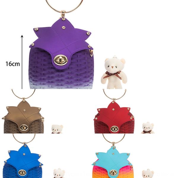 

2020 woven women's messenger package postman package shoulder postman frosted shoulder bag pvc color contrast bucket bag