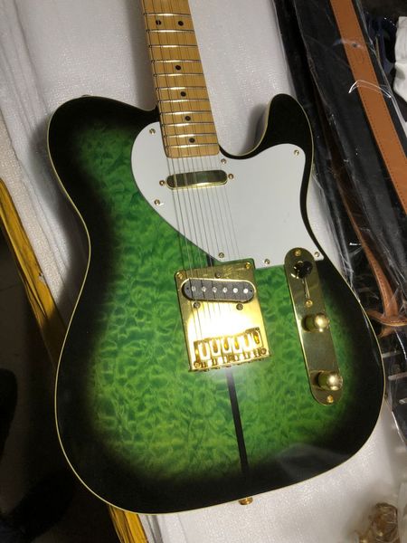 Custom Shop Merle Haggard Tuff Dog Green Burst Top in acero trapuntato per chitarra elettrica, manico in acero, accordatori perlati bianchi, hardware dorato