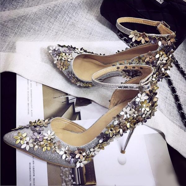 

2020 flower pointed wedding shoes pumps fashion high heel party toe bridal shoes evening toe rivets prom women designer shoes, Black