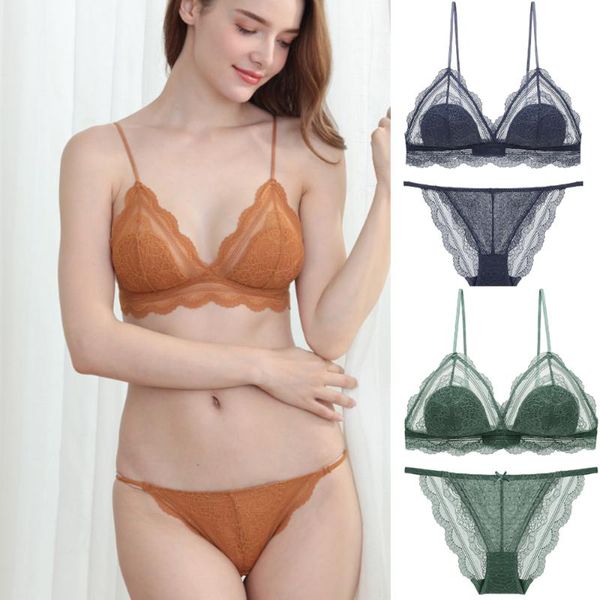 

french fashion bra and panty set women underwear set plus size lingerie lace ultrathin triangle cup transparent bra panties, Red;black