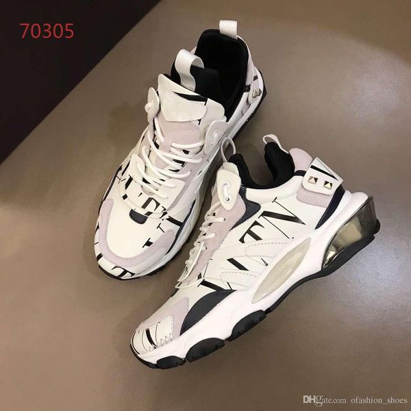 

Men fa hion neaker per onality and up cale popular letter print true leather breathable lei ure wear re i ting hoe ize 38 44