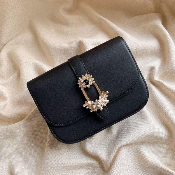 

2019 100% кожаные женские модные трендовые сумки на плечо классическая сумка горячая распродажа бесплатная доставка размер: 24 * 14 * 6.5 см