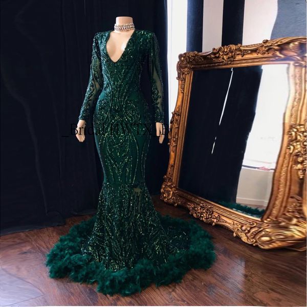 

2020 vintage feather evening dresses long sleeve v-neck mermaid green sequin lace mermaid prom gown for african black girl 2k20 custom