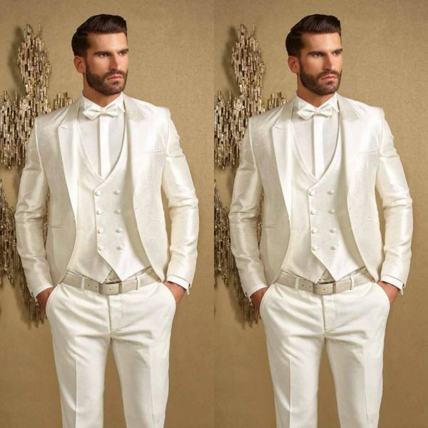 Marka Yeni Damat Smokin Tepe Yaka Özelleştirilmiş Groomsmen Düğün Smokin Giymek İyi Adam Ceket Blazer 3 Parça Suit (Ceket + Pantolon + Yelek + Kravat)