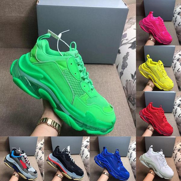 

2020 fashion paris 17fw triple-s sneakers triple s casual dad shoes for men's women beige black ceahp sports designer shoes sneakers