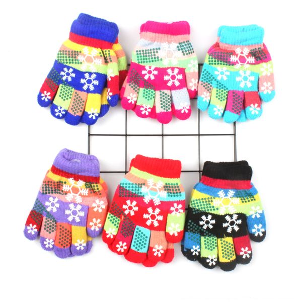 

children's warm magic colorful cashmere magic gloves cute children's snow thickened warm gloves three sizes, White