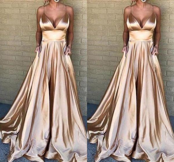 Hellgoldenes, tiefes V-Ausschnitt-Abschlussball-Partykleid, langes Ballkleid mit Empire-Taille, Abendgarderobe, formelle Kleider, nach Maß, Magicdress2011, arabisch