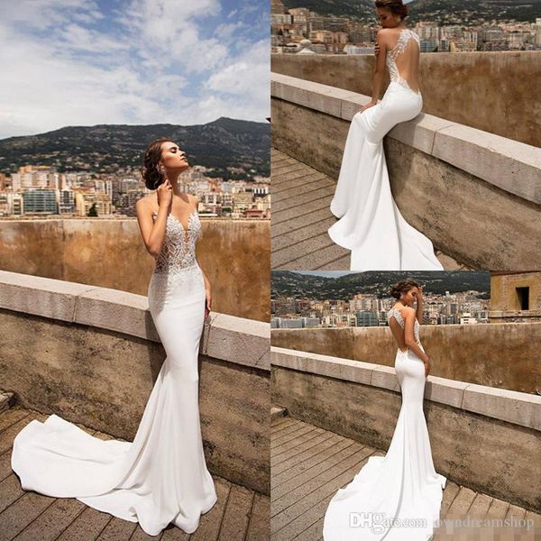 Abiti sexy sirene di berta sier v al collo in pizzo abiti da sposa applicato per il treno abito da sposa in spiaggia senza schienale 0505 0505