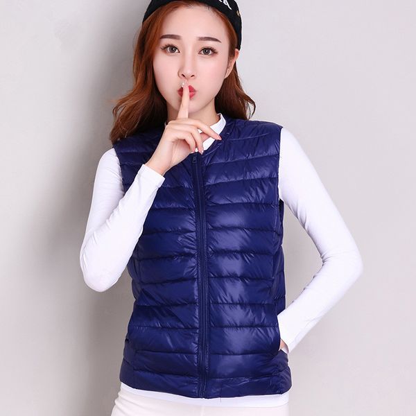 

2018 new autumn winter women 90% white duck down vest ultra light down vest jacket winter round collar sleeveless coat, Black