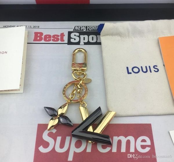 

designer keychain fashion car key chain accessories brand creative male and female key chain gift m0168 box, Silver