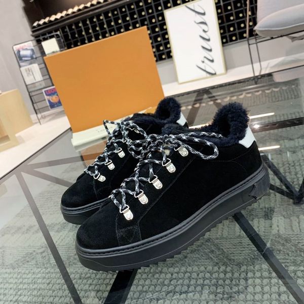 

2019 new designer women/men plush shoes brown /black genuine leather flat bottom ing