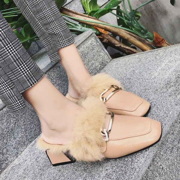 

slippers heels square heel plush luxury slides shoes cover toe mules women med rivet high block fur designer 2019 metal, Black