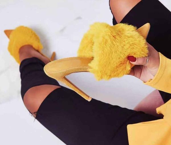 

марка пушистые скользящие сандалии женщина пушистого меха высокие каблуки 11см peep toe pumps женский sexy свадебная обувь 35-43, Black