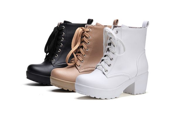 

fashion department of thick bottom with low boots with white contracted small short boots big yards of shoes, Black