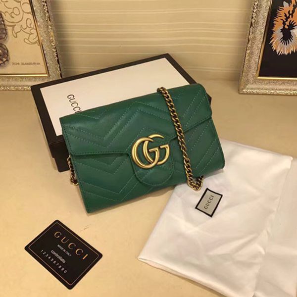 

High-quality 2019 fashion luxury brand single shoulder bags, men's and women's handbags, luggage, backpacks, leather,443122. . 20..12..5.6cm