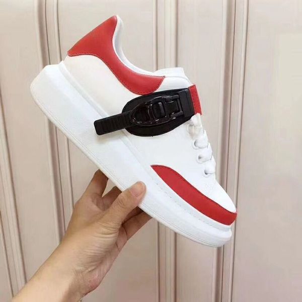 

new season designer shoes fashion luxury women shoes men's leather lace up platform oversized sole sneakers white black casual shoe nb0