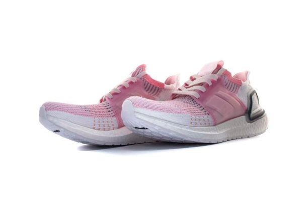

box) 2019 a+++ multicolor pink ub ultra 5.0 running shoes men women sports shoes primeknit sneaker