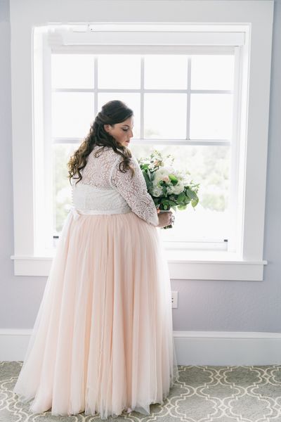 

lace wedding dresses plus size long sleeve fancy tulle skirt ribbon sash a line floor length bridal gowns 2020 spring customize, White