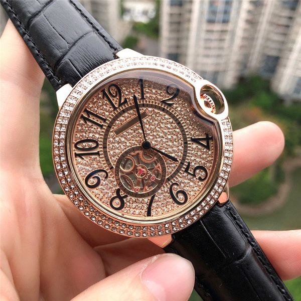 

44 мм Ѭоконе мђжкие а дизайнеѬкие а алмазнй кваѬевй меанизм наѬђн, Slivery;brown