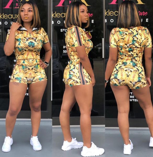 

summer womens designer tracksuits 2pcs pants womens digital printed sets fashion shorts sets, White