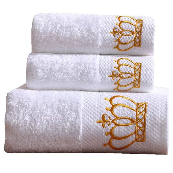 

3шт Luxury Home Ванна Полотенце Набор барокко Medusa Дизайнер Signage Печать пляжное полотенце 100% хлопок Египта Matching Same Дизайн-отель халаты