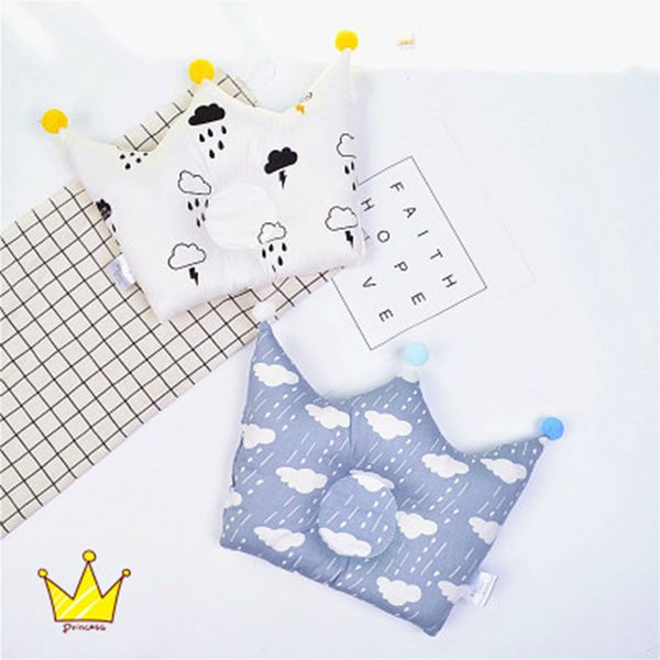 

ideacherry cotton baby pillow crown infant shaping pillow cartoon newborn positioner anti-roll cushion flat head protection tool