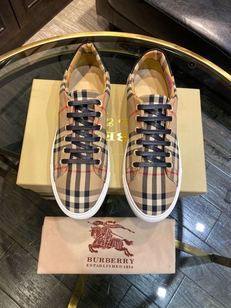 

2020 luxury mens designer shoes platform designer sneakers casual fashion show men sneakers trainers with logo box