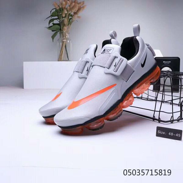 

кроссовки для женщин мужских Северного сияния Розового море CARBON GRAY тройного черных белых дизайнеры обувь мужского тренер fashion008 спортивных кроссовок