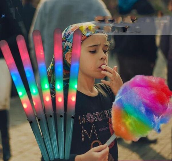 

2020 новые красочные светодиодные палочки флэш-свечение сахарная вата палочка мигающий конус для вокальных концертов ночные вечеринки dhl бе