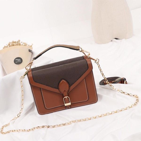 

new designer bags latest arrival luxury woman designer purse size 26x21x4.5cm model m68494