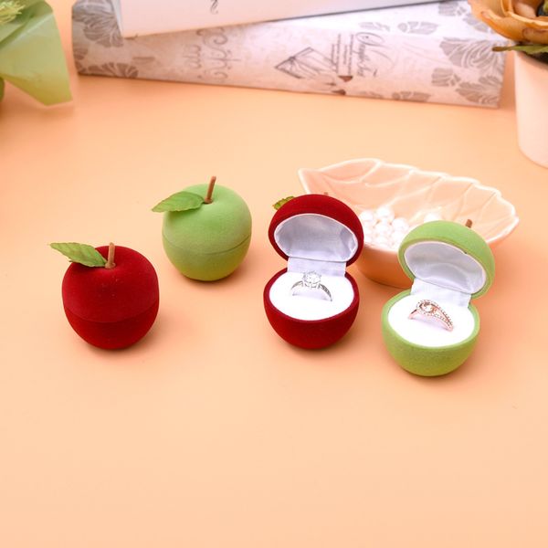 

[ddisplay]velvet green apple shape ring jewelry box cartoon fruit red necklace standing holder lovely earring studs holder jewelry case, Black;white