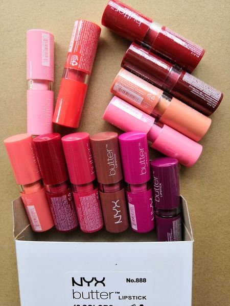 

Brilho de Lábios zizi191029