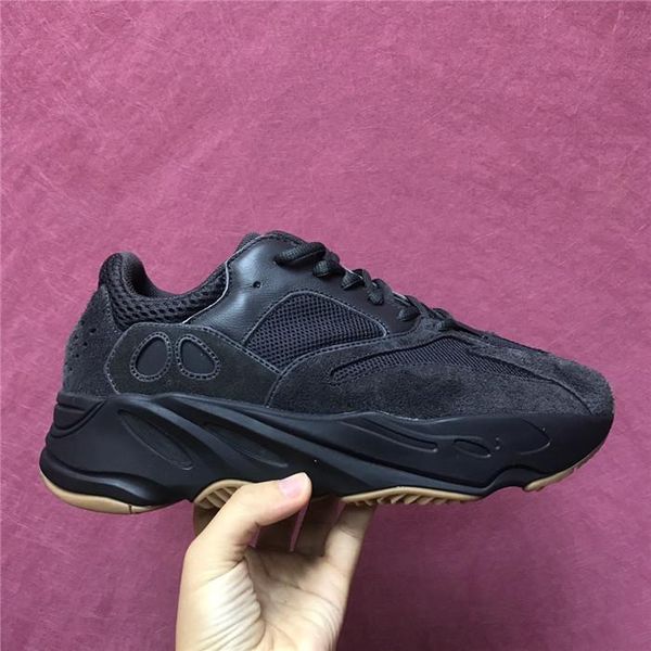 

700 v2 black soul volcanic ash catwalk daddy shoes women thick bottom fashion wild sports casual shoes men