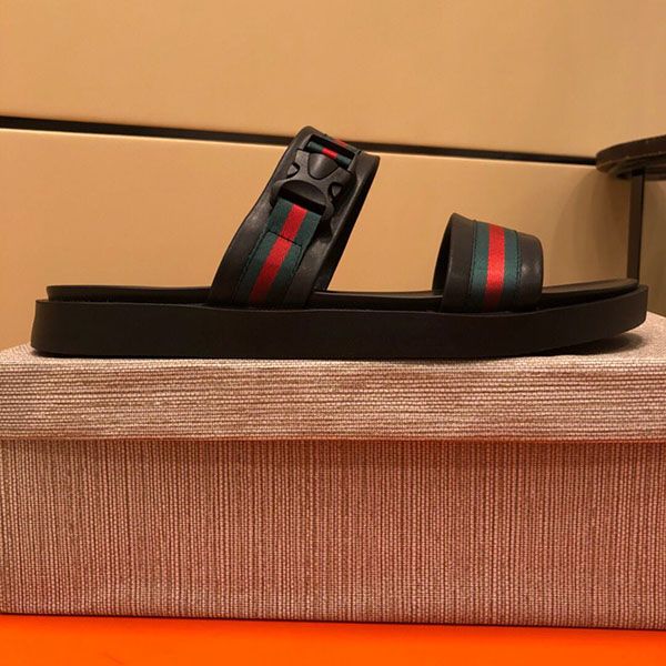 

2020 luxury men's summer men's comfortable rubber sandals size 38-45 travel essentials ing, Black