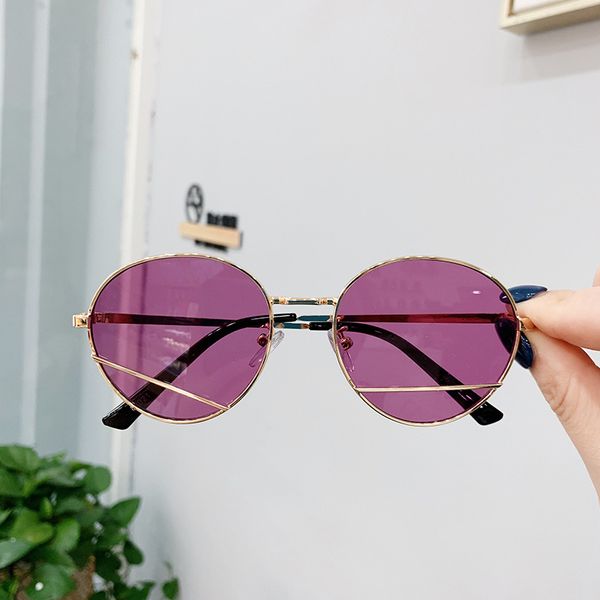 2020 деи мода оки малики декие младенека мода олнезаине оки оки де, White;black