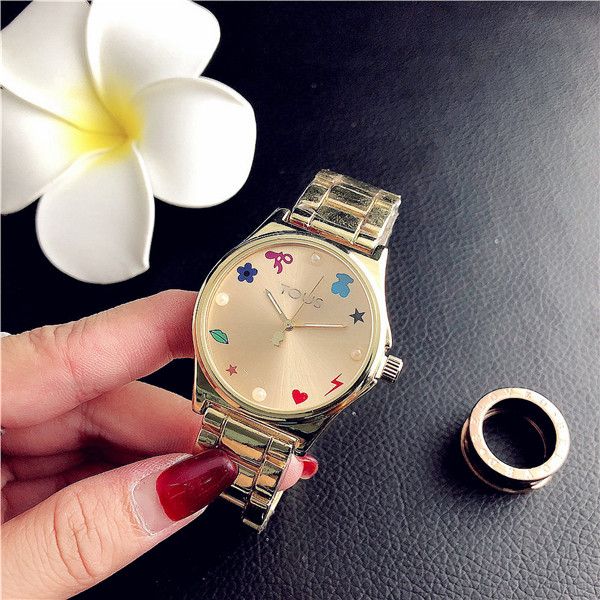 

fashion new ladies watches casual with the bright watches paragraph steel belt alloy quartz watch, Slivery;black